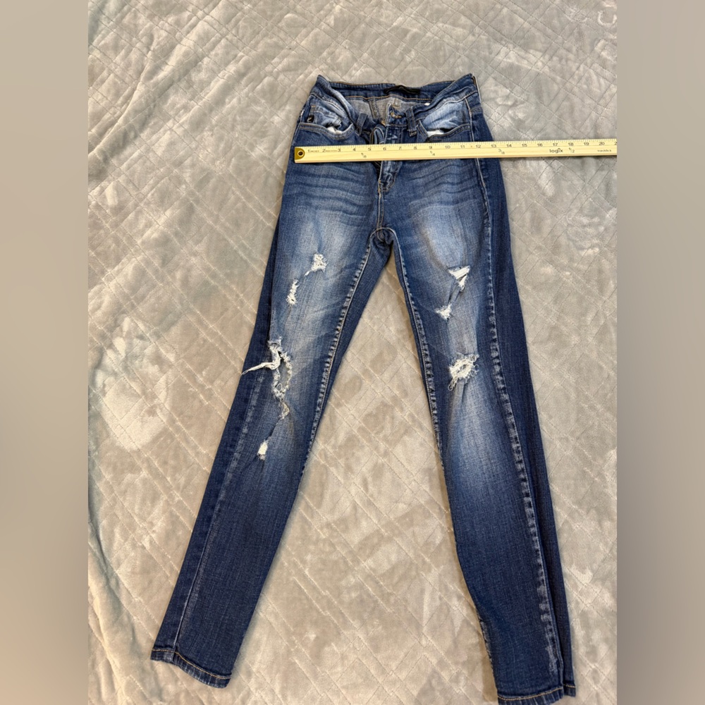 KanCan Women's Skinny Jeans in Distressed Blue